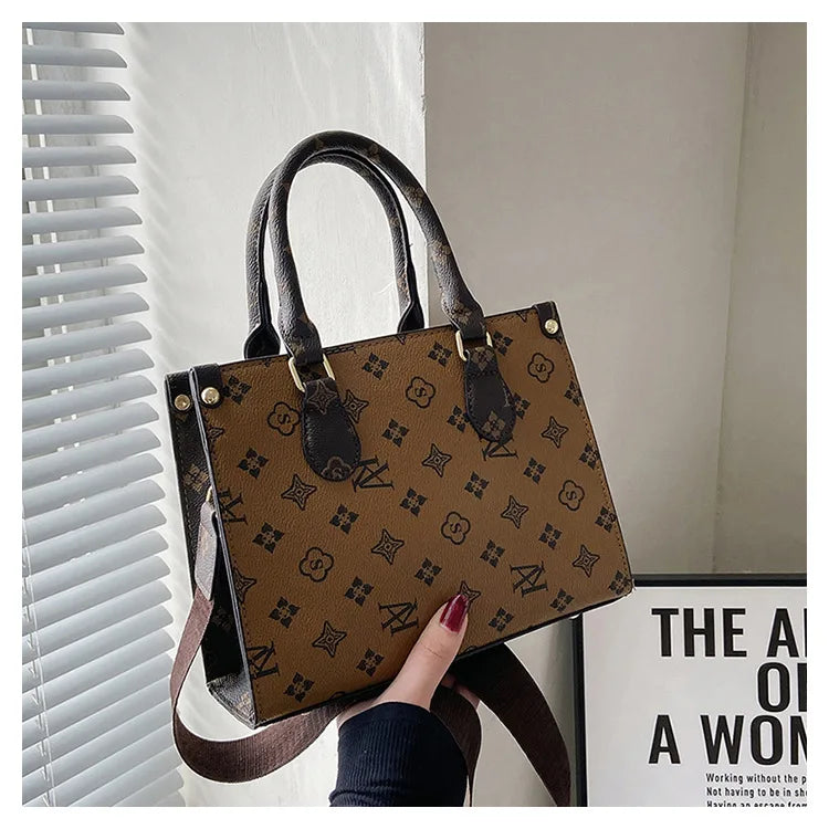 Elegant Ladies Handbag Retro Printed Crossbody Bag for Women Luxury Designer Leather Material Messenger Handbag for Travel