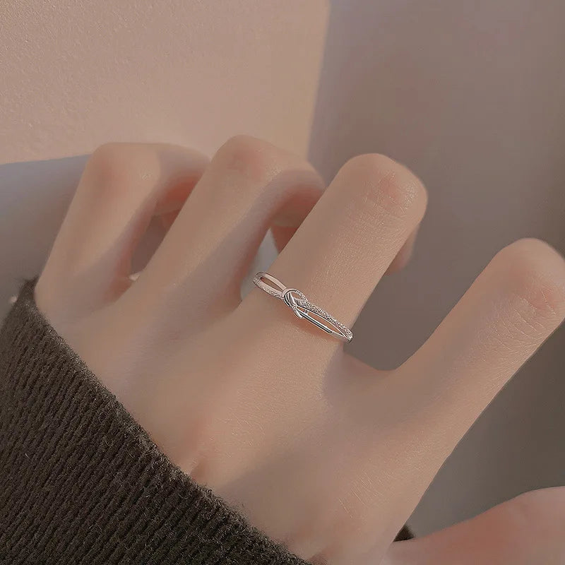 Luxury Shiny 925 Sterling Silver Zircon Twisted Frosted Adjustable Ring for Women Girl Exquisite Jewelry Accessories Colorfast