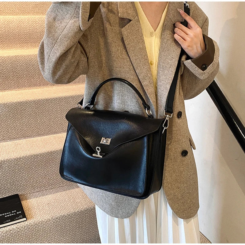 Crossbody Messenger Bag,Designer Versatile Large Capacity Commuting Shoulder Bag,Lady PU Tote Bags Vintage Buckle Handbag Brown