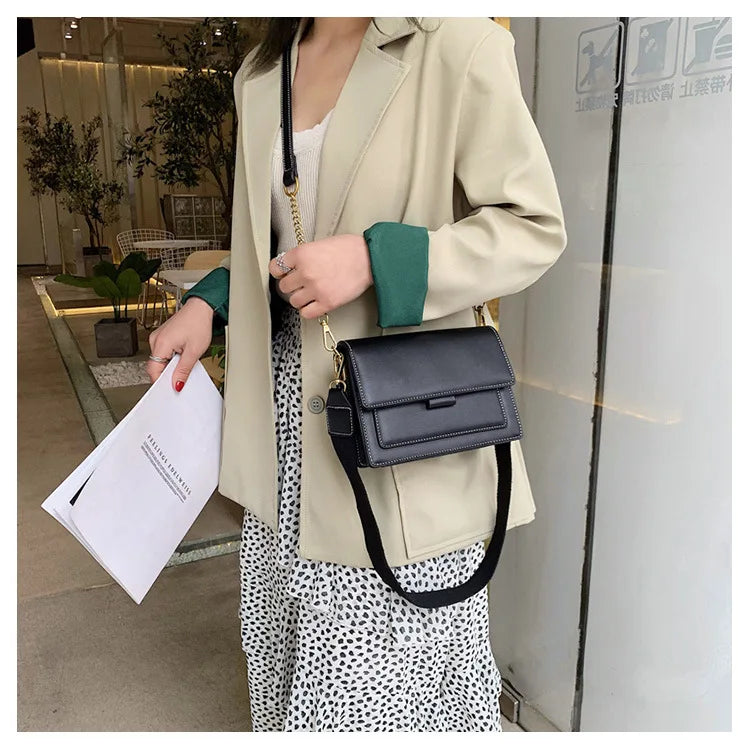 Stylish Contrast-Colour PU Crossbody Bag Versatile Shoulder Bag with Square Shape Dual Strap Design Commuting & Everyday Use