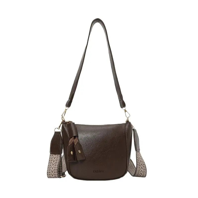Elegant Female Handbags in PU Leather; Luxury Designer Shoulder Bags for Women