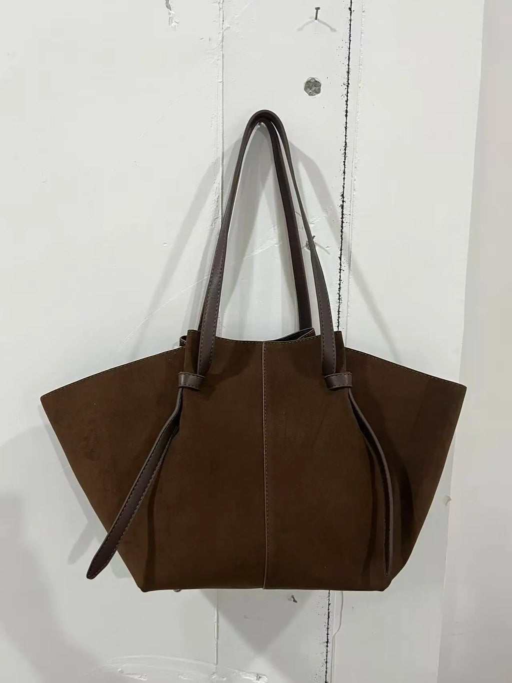 Luxury Faux Suede Women's Tote Bag Large Capacity Shoulder Bag Designer Handbag Wing-shaped Storage Bag Chic Frosted Shoppingbag