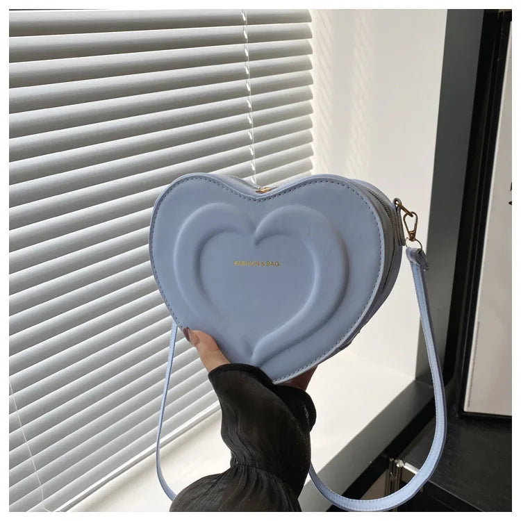 Fashion Heart Shape Crossbody Bags for Women Niche Design Solid Color Ladies Shoulder Bag Lightweight Female Love Handbags