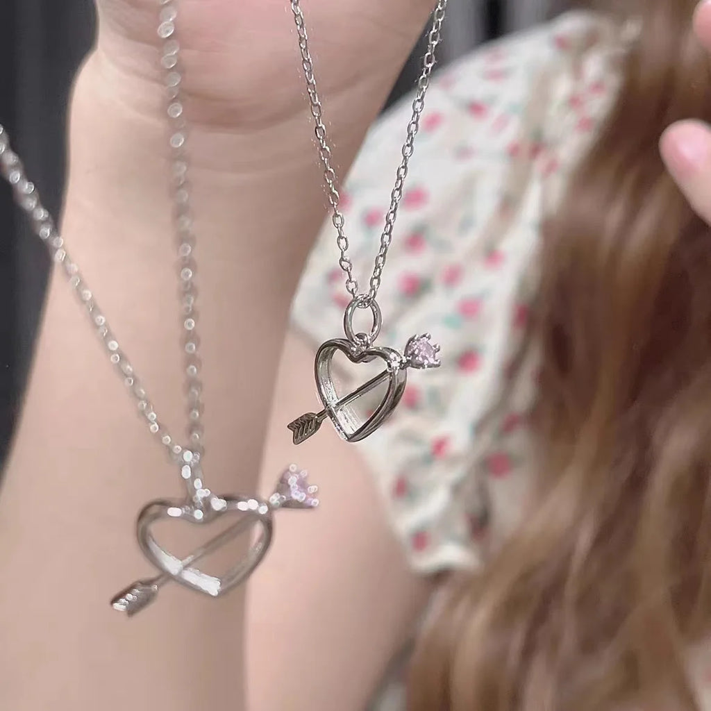 2024 New Love Pink Diamond Necklace Female Light Luxury Inlaid One Arrow Through The Heart Clavicle Chain Tanabata Gift