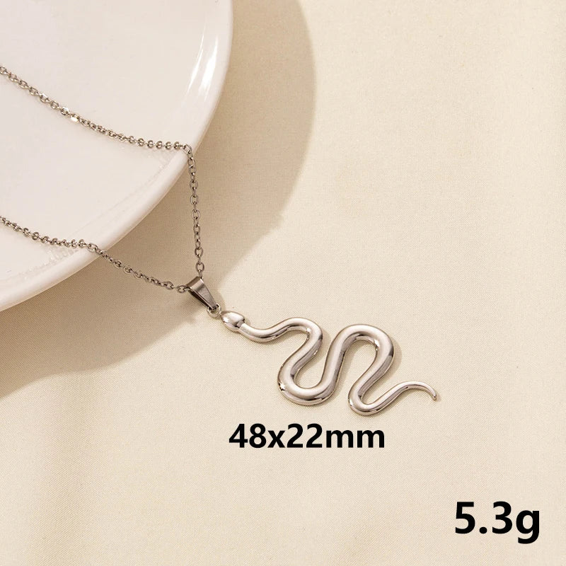 New Ladies Snake Necklace Stainless Steel Stylish Animal Pendant Necklace Statement Simple Style Fashion Women Birthday Jewelry