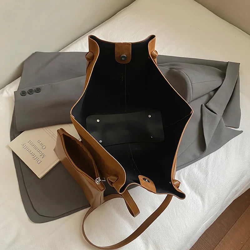 Luxury Faux Suede Women's Tote Bag Large Capacity Shoulder Bag Designer Handbag Wing-shaped Storage Bag Chic Frosted Shoppingbag