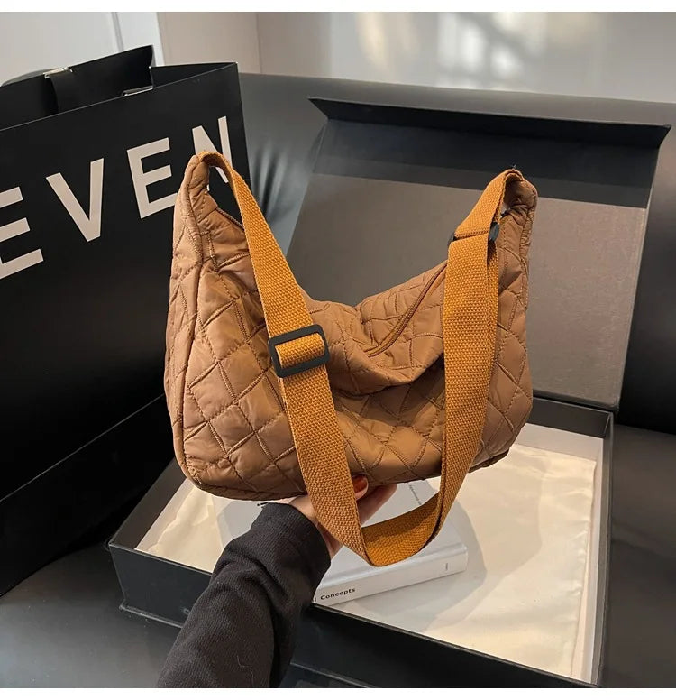 2025 Spring Grid Dumpling Bag Women Crossbody Shoulder Bag ins Design Casual Daily Use Purse