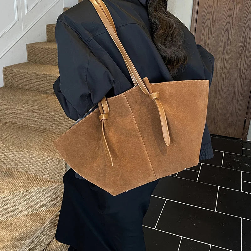 Luxury Faux Suede Women's Tote Bag Large Capacity Shoulder Bag Designer Handbag Wing-shaped Storage Bag Chic Frosted Shoppingbag