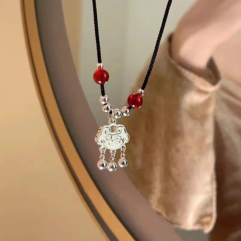 Chinese Style Fashion Retro Braided Rope Necklace Butterfly Flower Moon Safety Lock Pendant Necklace For Women Vintage Jewelry