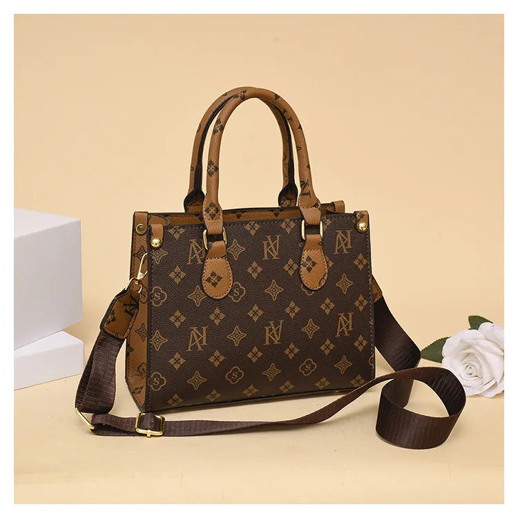 Elegant Ladies Handbag Retro Printed Crossbody Bag for Women Luxury Designer Leather Material Messenger Handbag for Travel