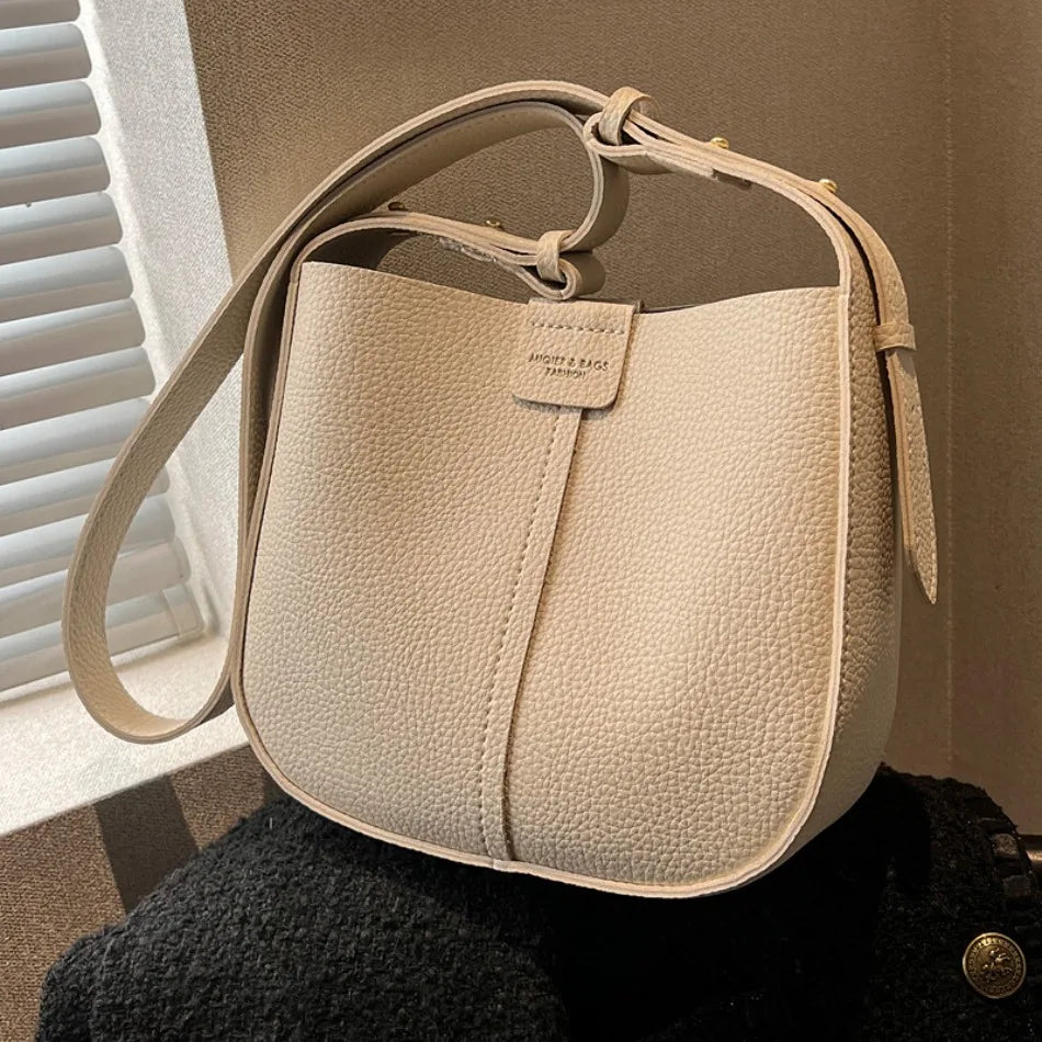 Fashion Women Crossbody Bags Shoulder Bags Luxury Brand Design Bucket Bag Ladies Large Capacity  PU Leather Portable Hand Bags