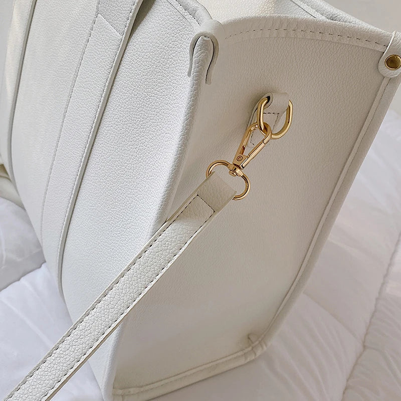 The tote bag For Women Crossbody Female Handbag New Solid Words Lette Leisure Large Bag,Luxury Fashion bag,designer bag for PU