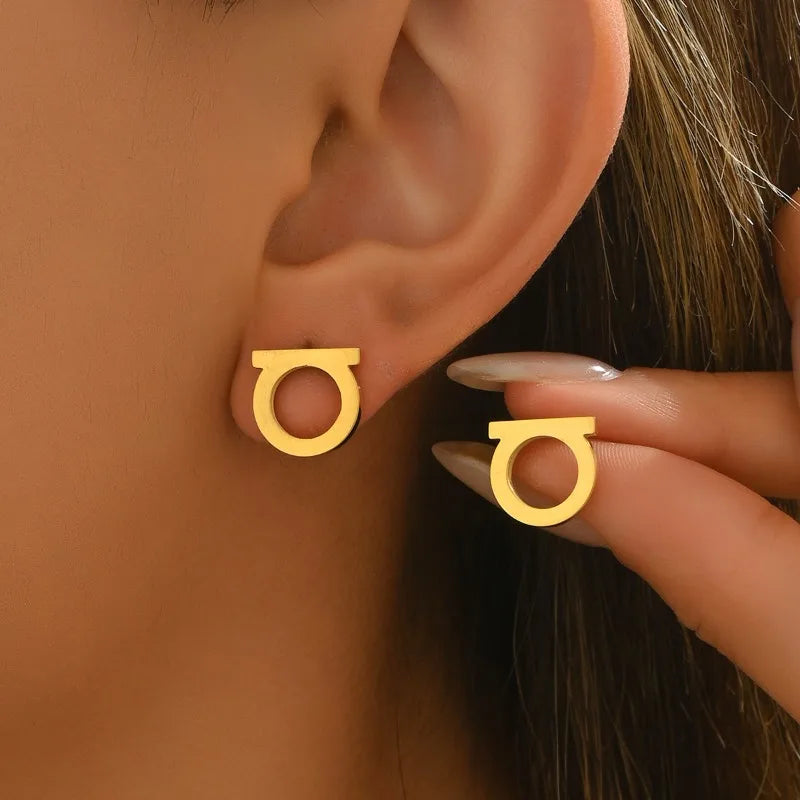 1 Pair Simple and Luxurious Zircon Inlaid D-shaped Stainless Steel Electroplated 18K Real Gold Stud Earrings Women Jewelry Gift