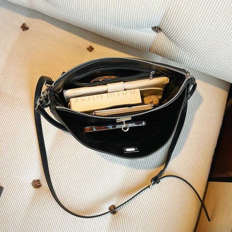 Luxury Rodeo Women Shoulder Bags Cowhide Leather Brand Black Handbags For Women Fashion Gold Silver Buckle Design Underarm Bags