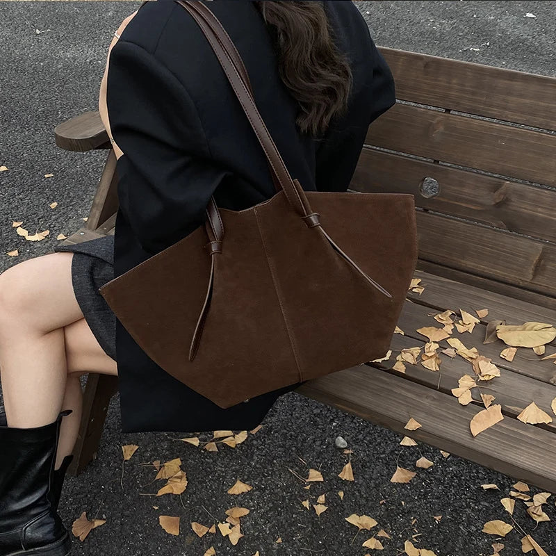 Luxury Faux Suede Women's Tote Bag Large Capacity Shoulder Bag Designer Handbag Wing-shaped Storage Bag Chic Frosted Shoppingbag