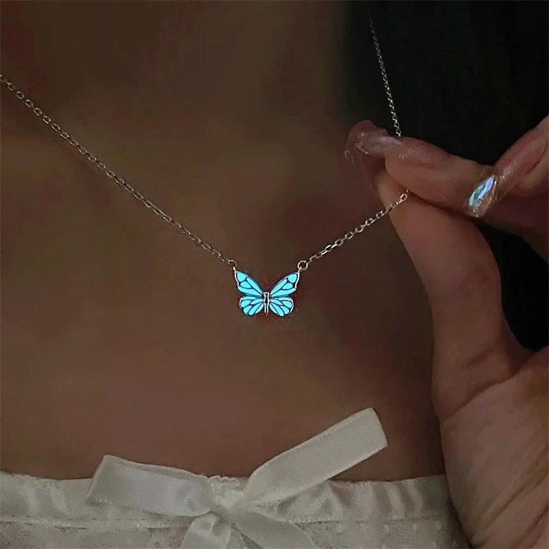 Minimalist Glow In The Dark Butterfly Chain Bracelet for Woman Romantic Blue Luminous Animal Bracelet Girl Party Jewelry Sets