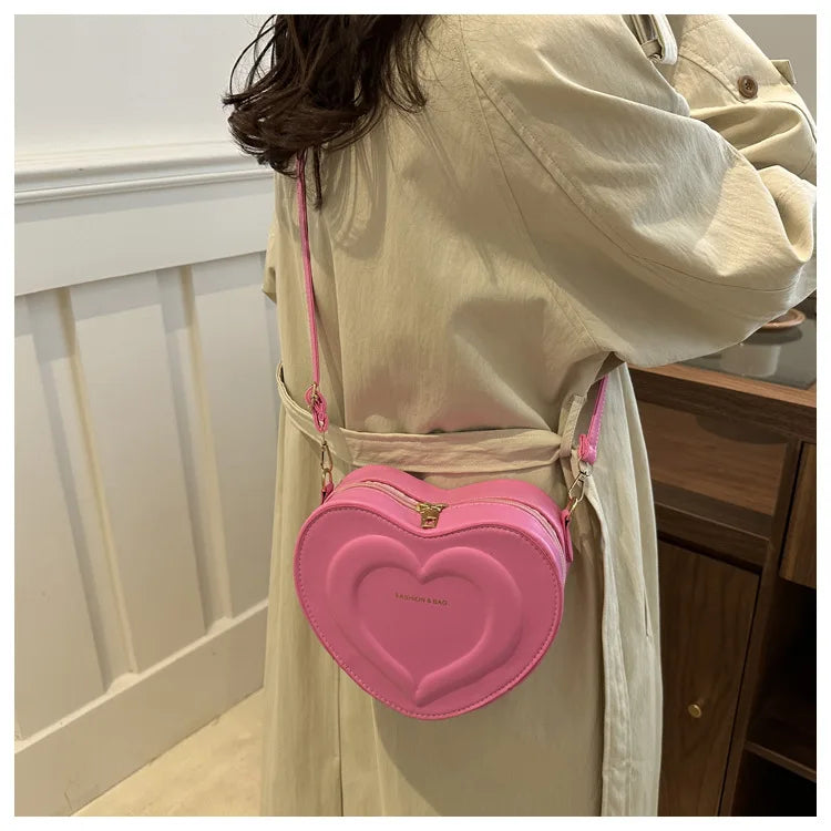 Fashion Heart Shape Crossbody Bags for Women Niche Design Solid Color Ladies Shoulder Bag Lightweight Female Love Handbags