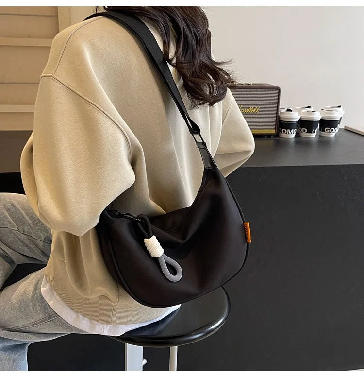 Fashion Crossbody Bag Simple Wide Shoulder Strap Design Single Shoulder Bag Original Style Commuting Dumpling Women Bag