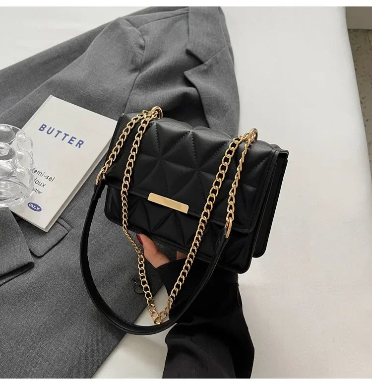 Fashionable Retro Women's Crossbody Bags, Simple and Versatile Casual Shoulder Bag, Suitable for Commuting and Banquets