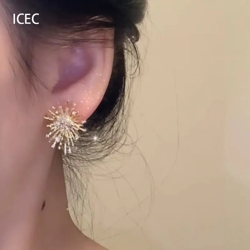 New flower Zircon Earrings and Earstuds for Women's Fashion, Light Luxury, Personalized and High end Earrings