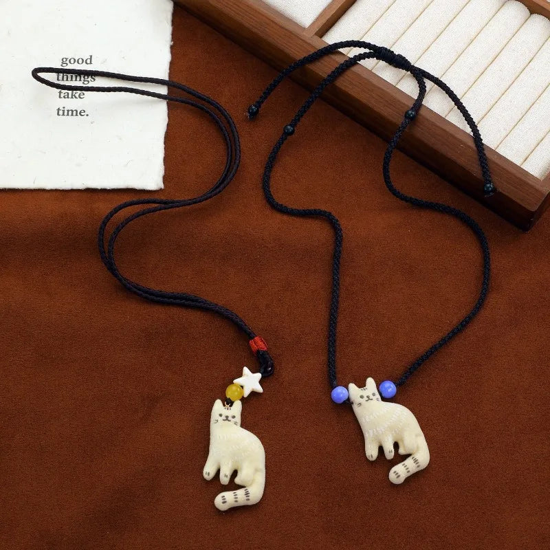 Trendy 3D Cute Kitten Pendant Necklace for Women, Retro Fashion Elegant Women's Versatile Sweater Necklace Wholesale