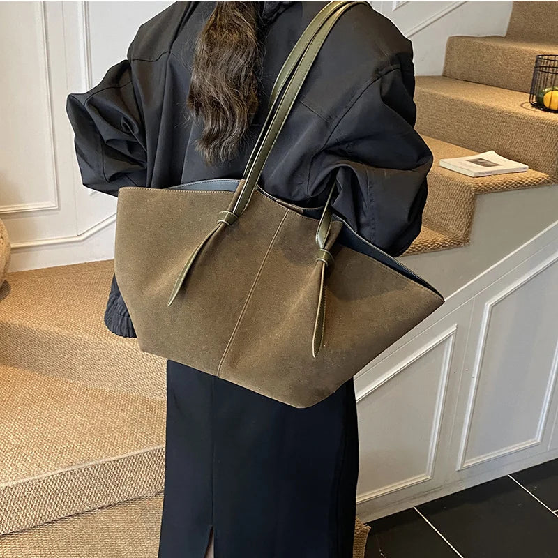 Luxury Faux Suede Women's Tote Bag Large Capacity Shoulder Bag Designer Handbag Wing-shaped Storage Bag Chic Frosted Shoppingbag