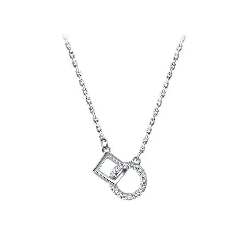 Minimalist And Unique Design Interlocking Round And Square Necklace For Women Minimalist And Understated Geometric Clavicle