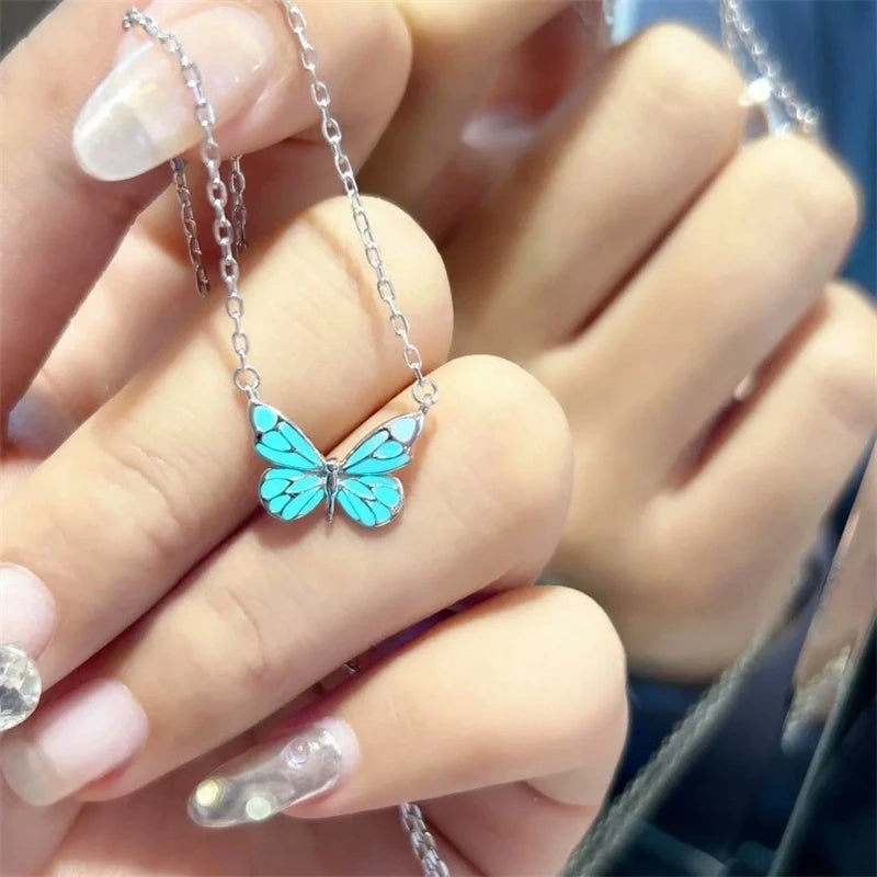 Minimalist Glow In The Dark Butterfly Chain Bracelet for Woman Romantic Blue Luminous Animal Bracelet Girl Party Jewelry Sets