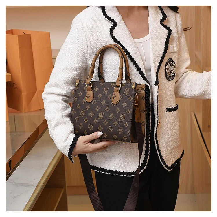 Elegant Ladies Handbag Retro Printed Crossbody Bag for Women Luxury Designer Leather Material Messenger Handbag for Travel