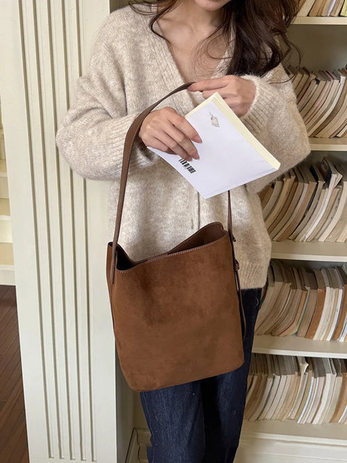 2026 New Autumn/Winter Retro Suedette Crossbody Bag Large Capacity Shoulder Bag Fashion Daily Commuter Women's Bag