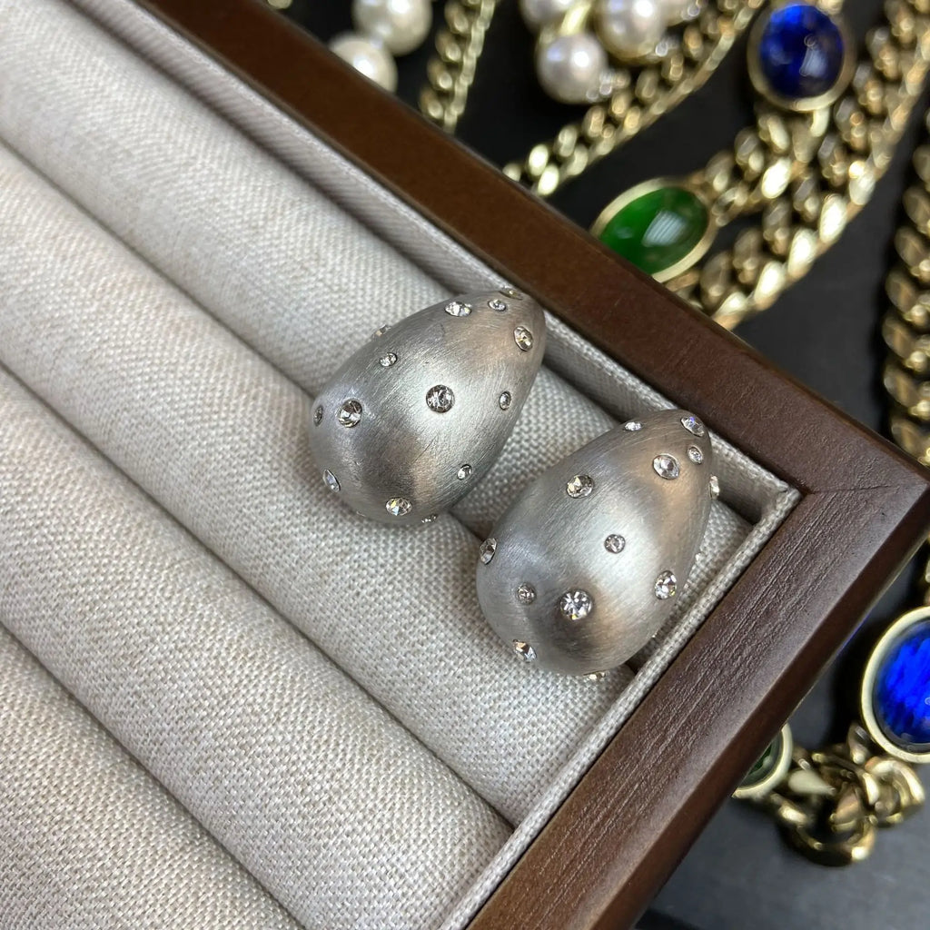 Women Stylish Brushed Metal Diamond-encrusted Pear-shaped Stud Earrings 2024