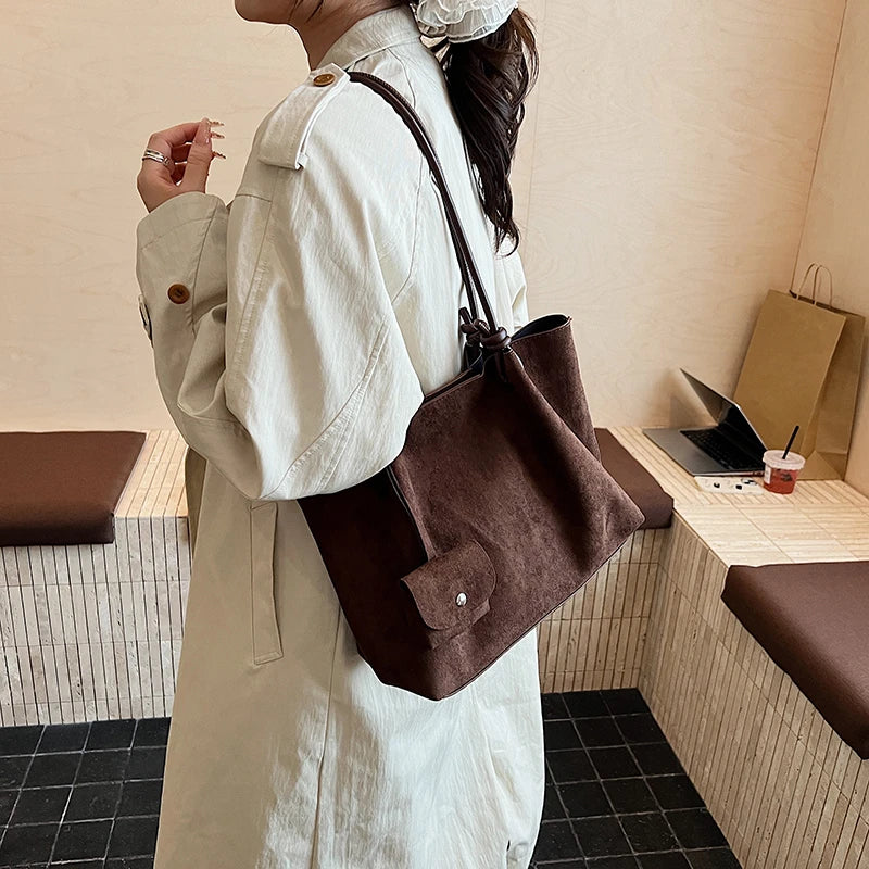LEFTSIDE Luxury Faux Suede Tote Bag 2025 Winter Auturm Casual New Shoulder Bag Young Women's Underarm Bag Handbags and Purses
