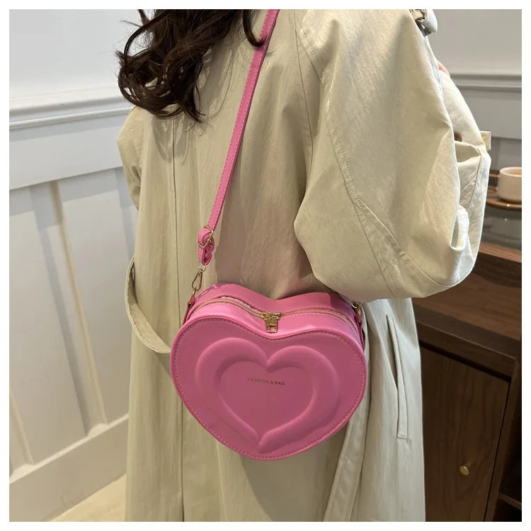 Fashion Heart Shape Crossbody Bags for Women Niche Design Solid Color Ladies Shoulder Bag Lightweight Female Love Handbags