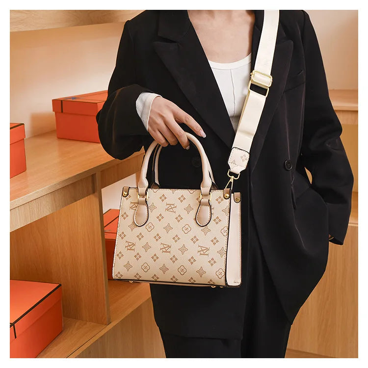 Elegant Ladies Handbag Retro Printed Crossbody Bag for Women Luxury Designer Leather Material Messenger Handbag for Travel