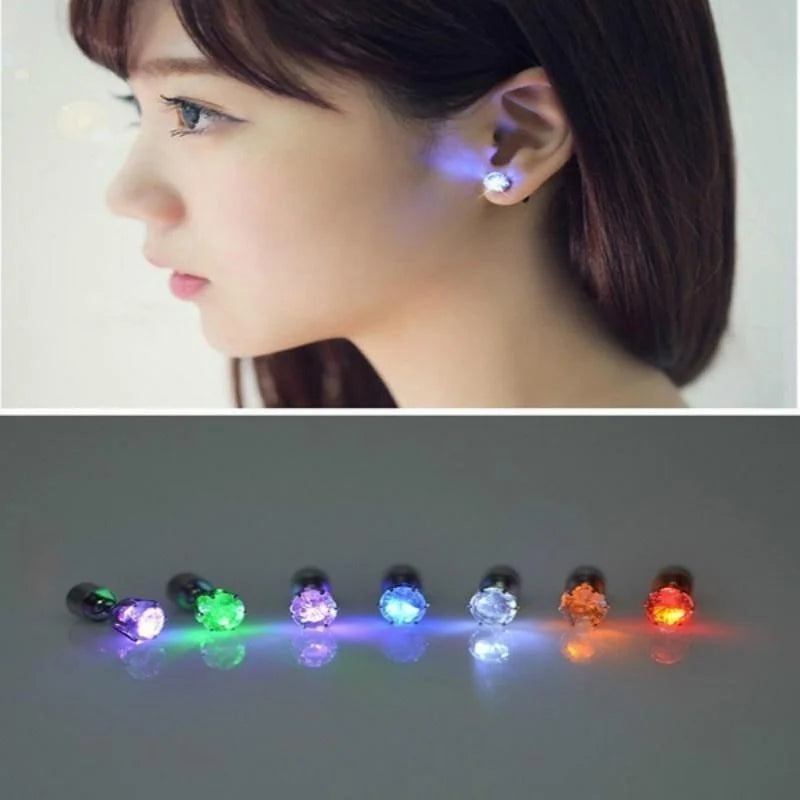 1 Pcs Shining Zircon Earring Creative Fashion Stud Earring Party Carnival Night Birthday Holiday Gift Cool Accessories New