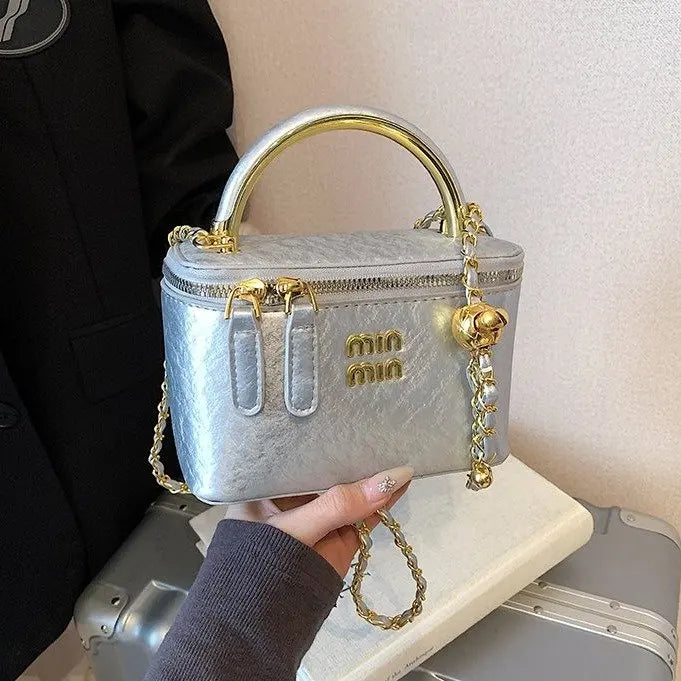 Luxury French Style Large Capacity Tote Bag Stylish Shoulder Handheld & Crossbody Fashion Bag for Women, High-End Elegant Design
