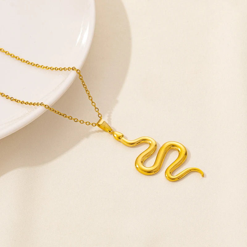 New Ladies Snake Necklace Stainless Steel Stylish Animal Pendant Necklace Statement Simple Style Fashion Women Birthday Jewelry
