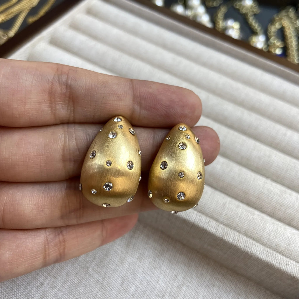 Women Stylish Brushed Metal Diamond-encrusted Pear-shaped Stud Earrings 2024