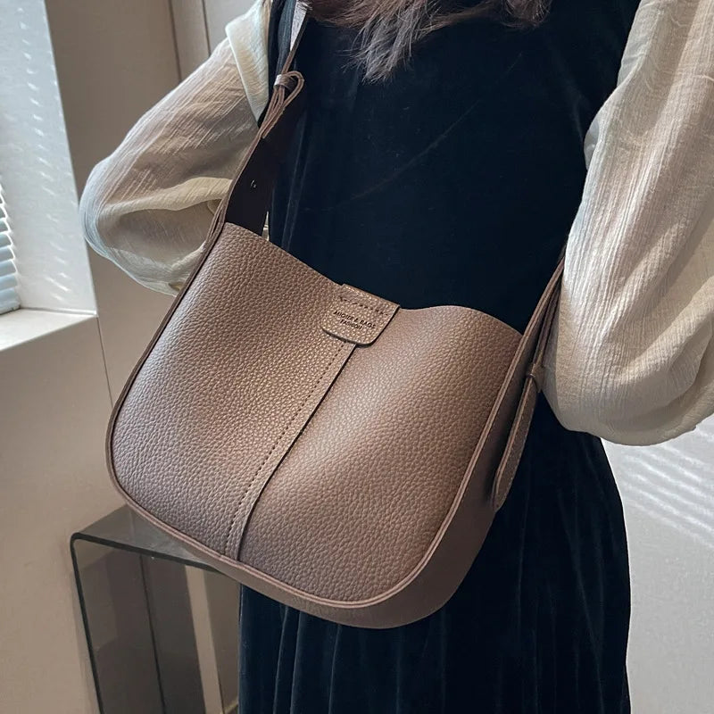 Fashion Women Crossbody Bags Shoulder Bags Luxury Brand Design Bucket Bag Ladies Large Capacity  PU Leather Portable Hand Bags