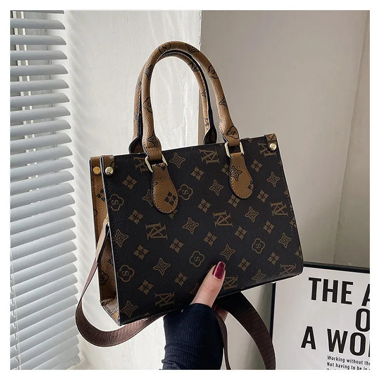 Elegant Ladies Handbag Retro Printed Crossbody Bag for Women Luxury Designer Leather Material Messenger Handbag for Travel