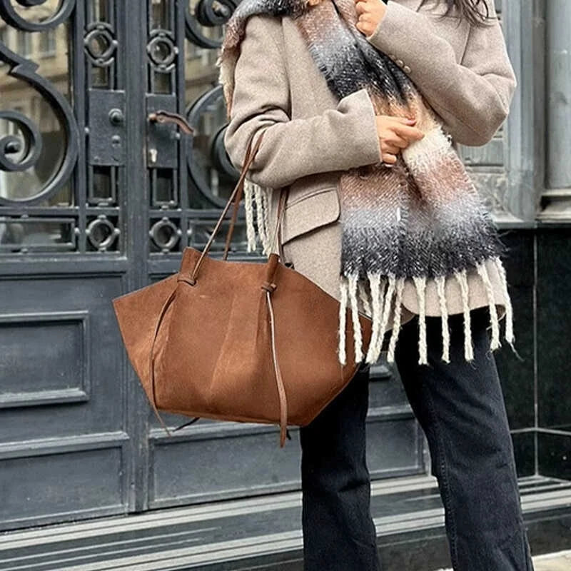 Luxury Faux Suede Women's Tote Bag Large Capacity Shoulder Bag Designer Handbag Wing-shaped Storage Bag Chic Frosted Shoppingbag