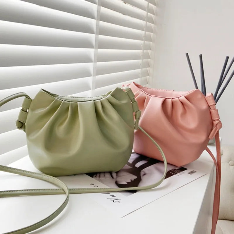 Fashion Women Shoulder Bag New Arrival Crossbody Bag Female Solid Color Pleated Design Ladies Bag Mini Zipper Cloud Bag For Girl