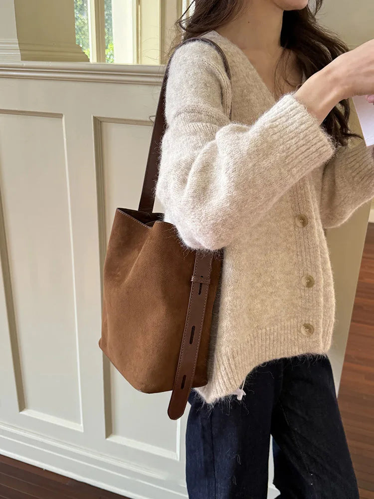 2026 New Autumn/Winter Retro Suedette Crossbody Bag Large Capacity Shoulder Bag Fashion Daily Commuter Women's Bag